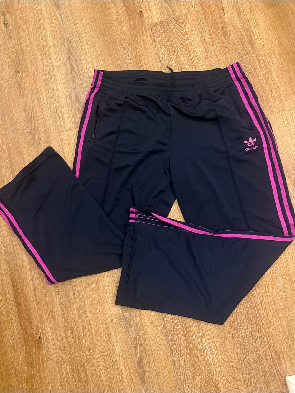 Adidas Women’s XL Black Joggers Lucid Pink Side Stripes Drawstring Ankle Zip